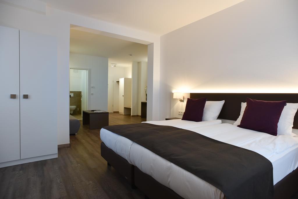 Nußloch Guesthouse Lichtenau חדר תמונה